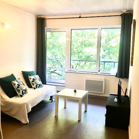 Superbe Studio Hyper Centre Proche Centre Hospitalier Apartment Maubeuge Exterior photo